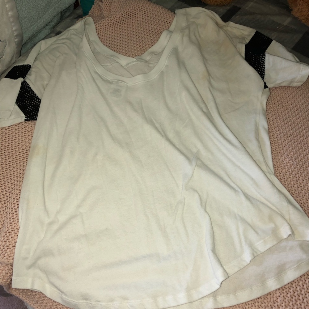 Pink t-shirt - Picture 3 of 3